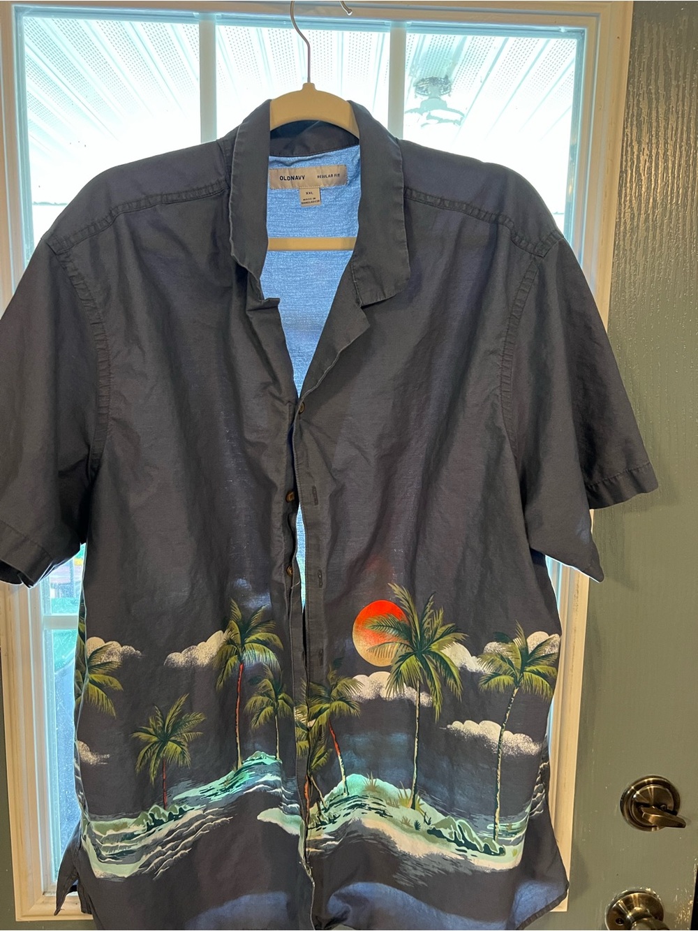 Old Navy Black Button-Up Shirt with Heather Blue Lining